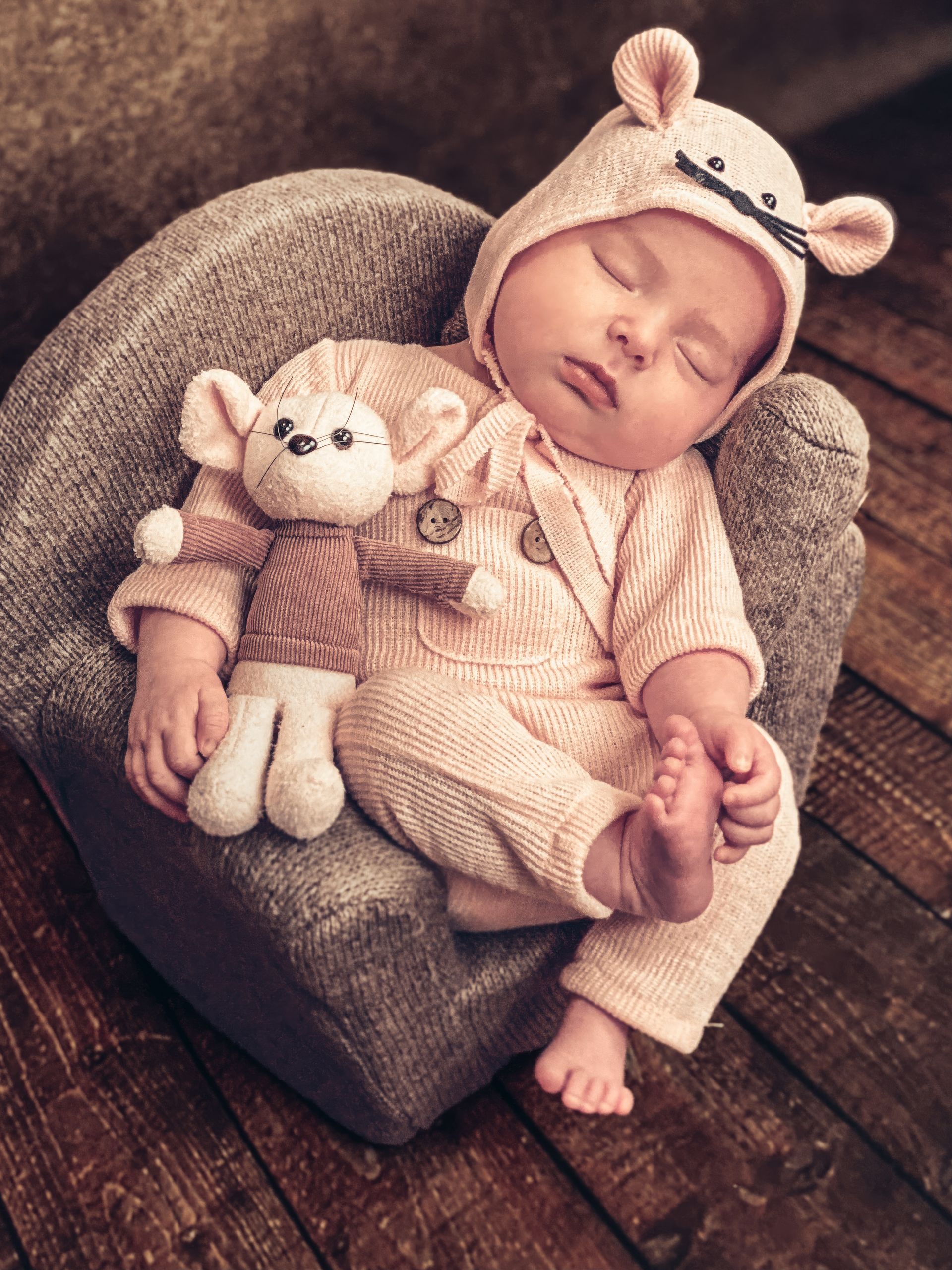 Jelena's Photo. Newborn Photography Newport Beach, CA.