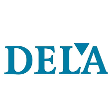 Het logo van dela is blauw en wit op een witte achtergrond.