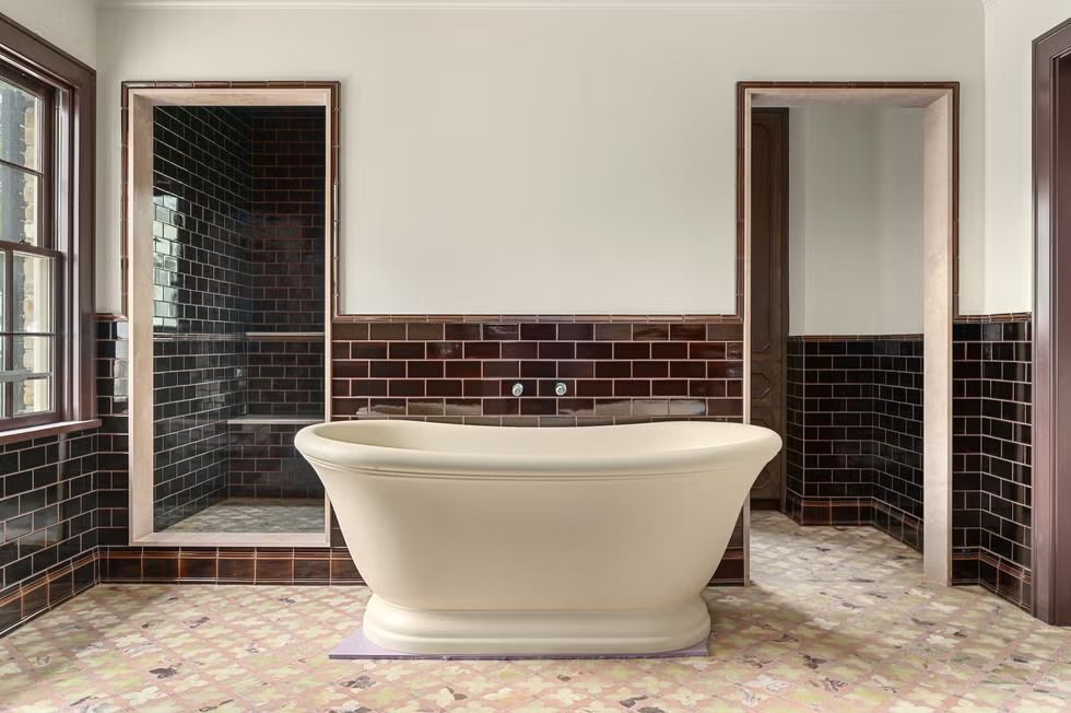 emma-stone-bathroom-austin-house