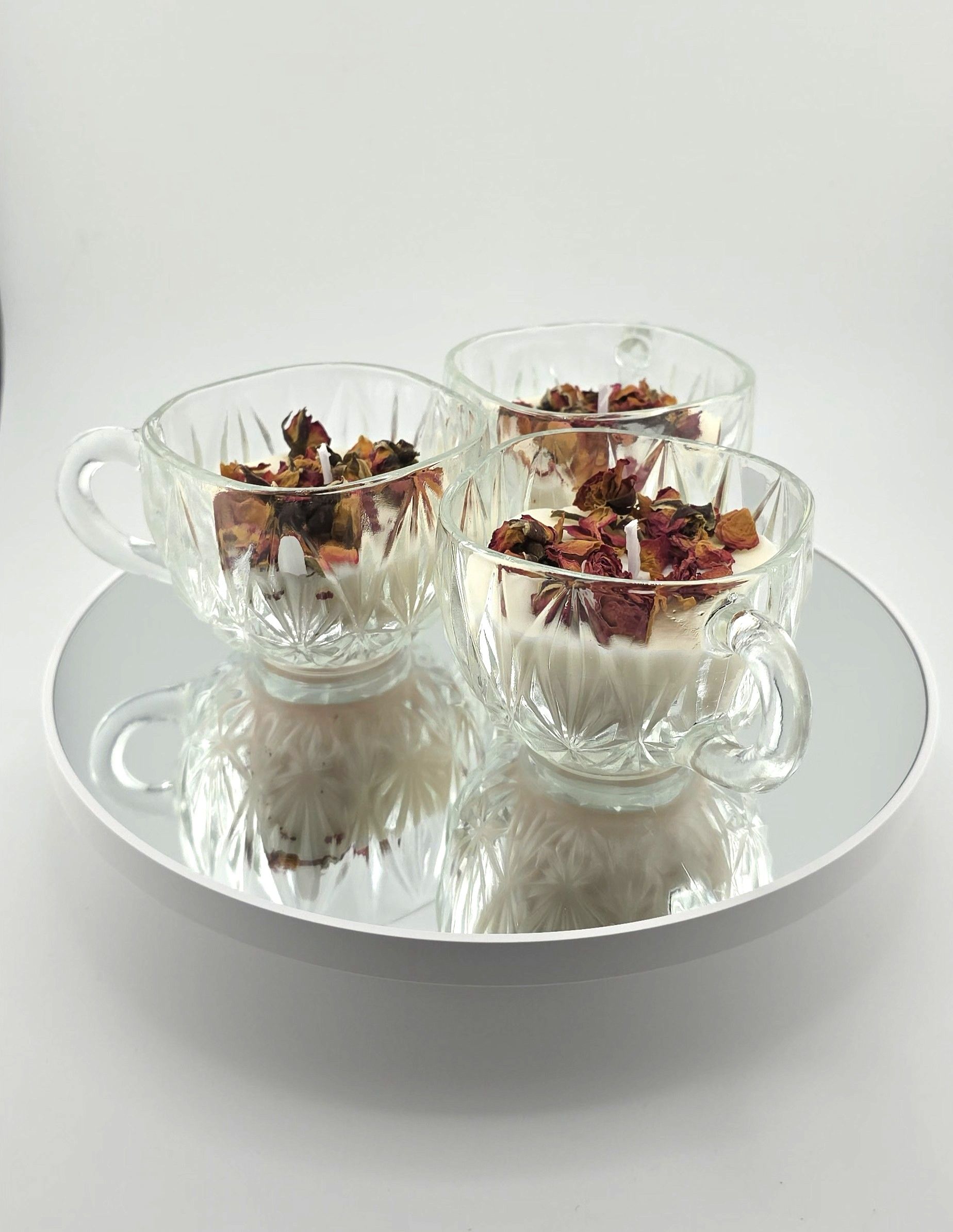 Upscaled Vintage Glass Candle with Roselle Buds(Set of 3)