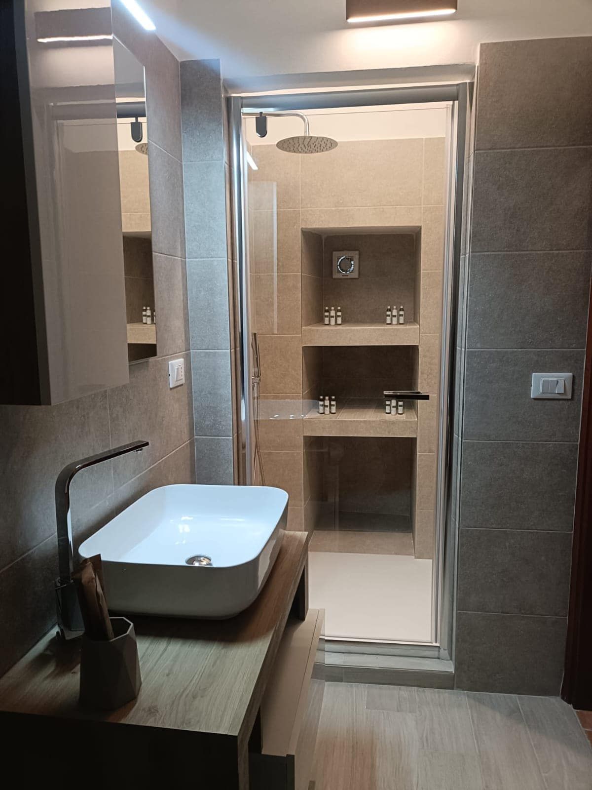 LA BIONDA LUNA BED AND BREAKFAST