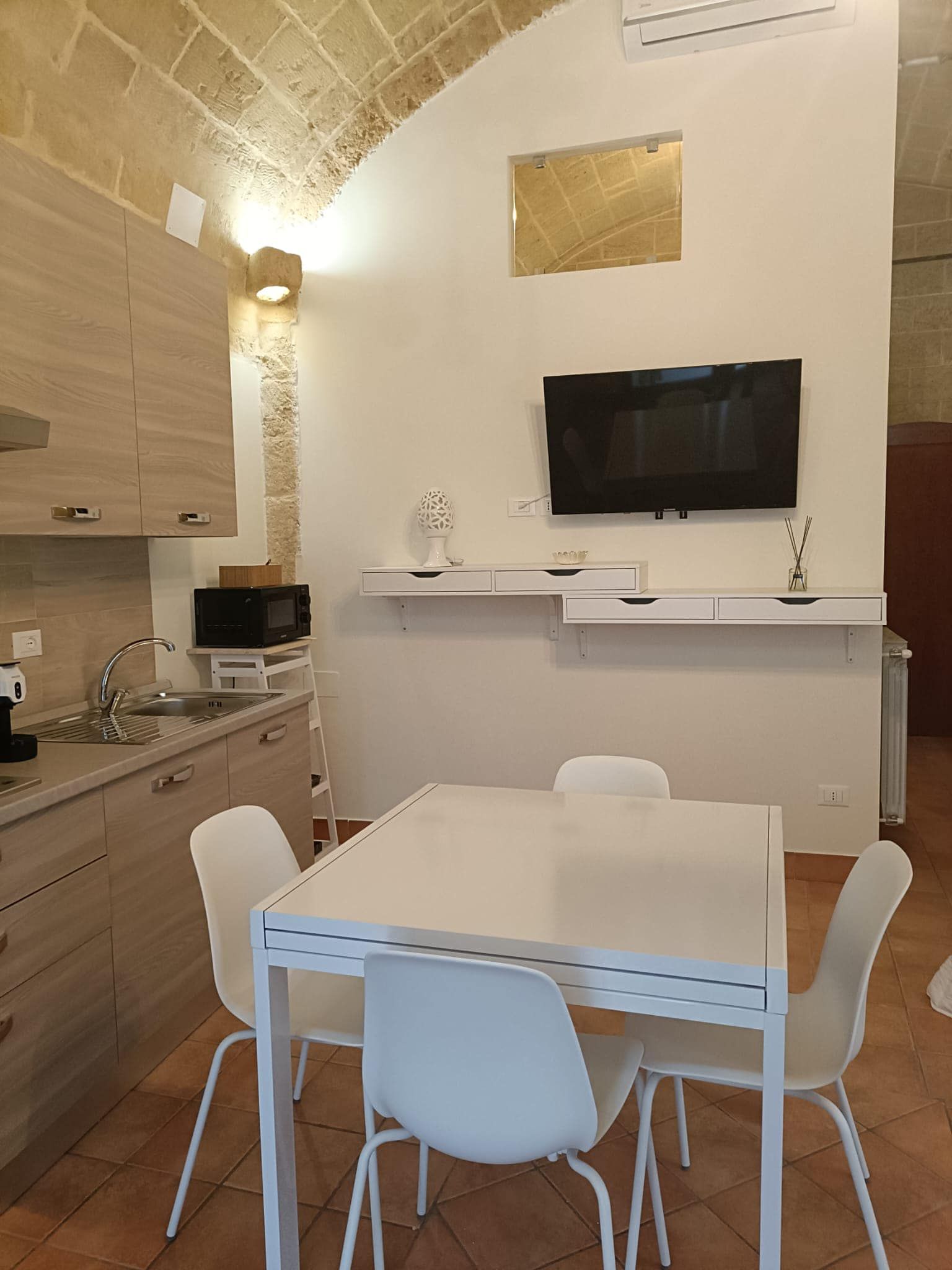 LA BIONDA LUNA BED AND BREAKFAST