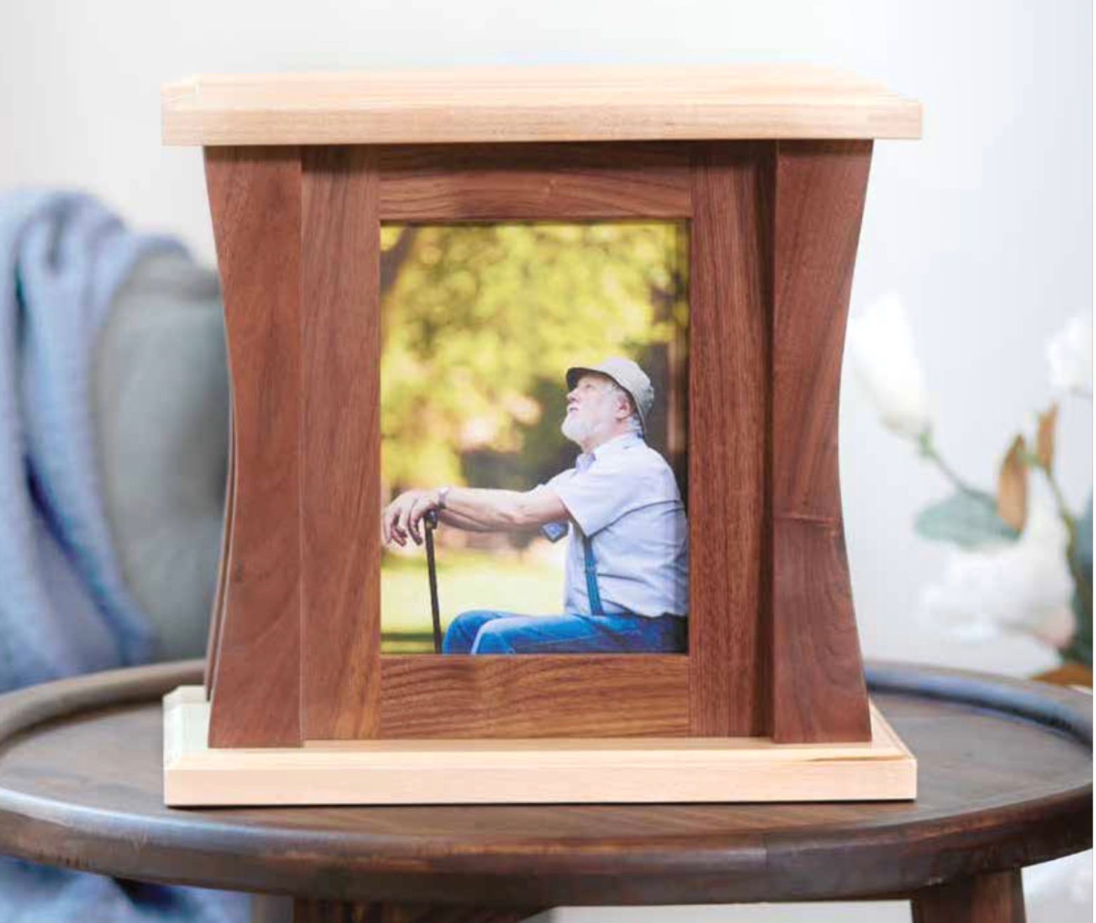 International funeral Service NJ - Free consultation. Funeral Service & custom ash urn and memorable. Perth Amboy New Jersey.