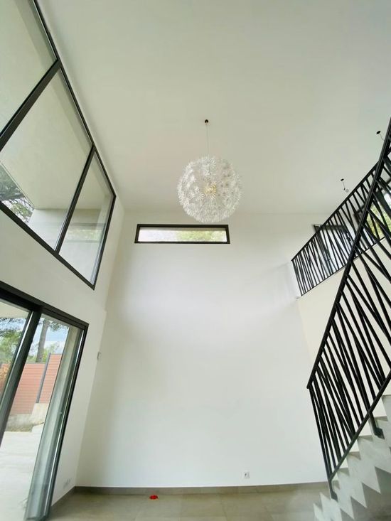 Azur services travaux peinture Valbonne