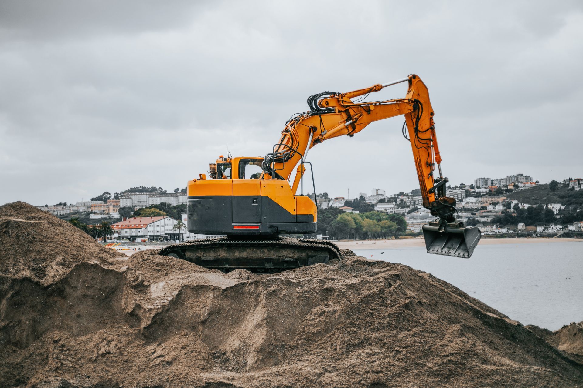 Excavator Near The Sea — Wilmington, OH — TH Solutions, LLC