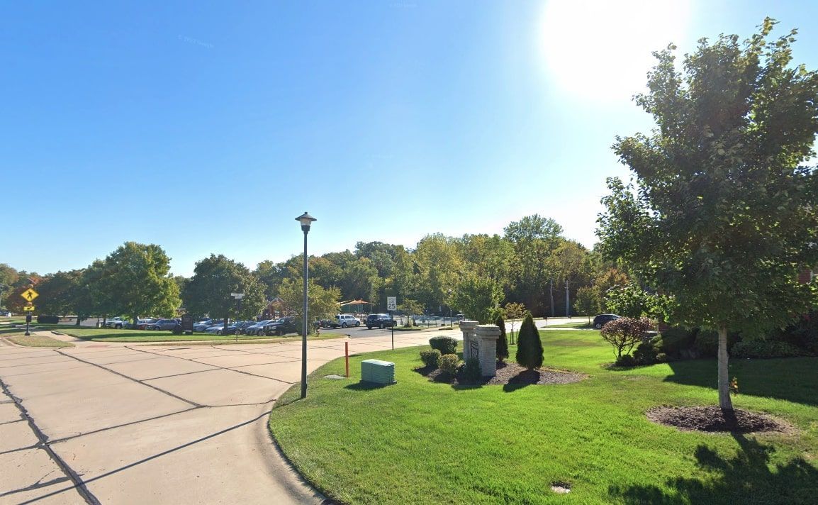 The roads of Turtle Creek, showing off its green grass and trees