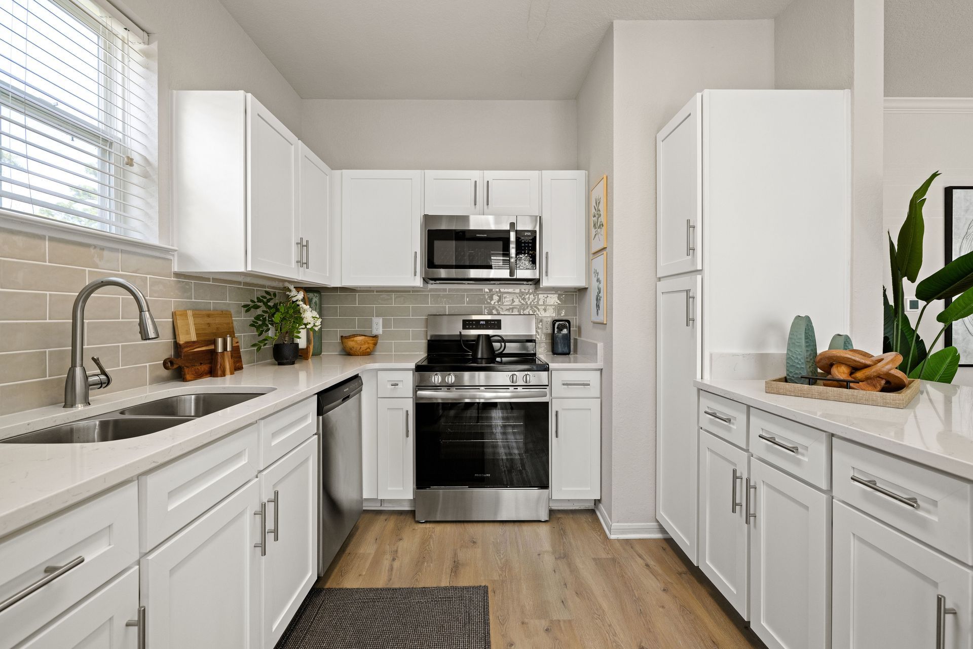 Sage At Ingleside kitchen