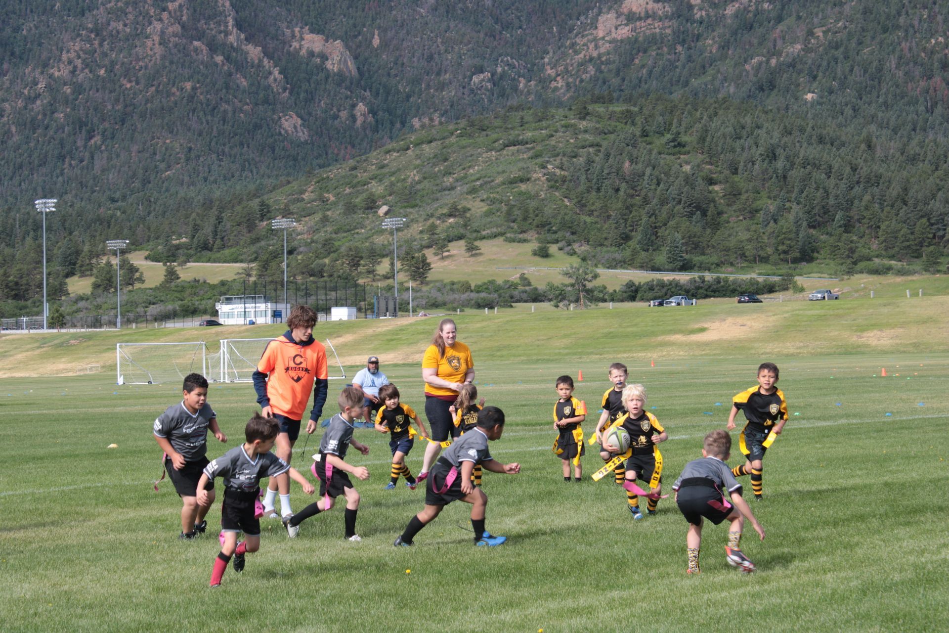 Children playing youth rugby for Rugby Colorado