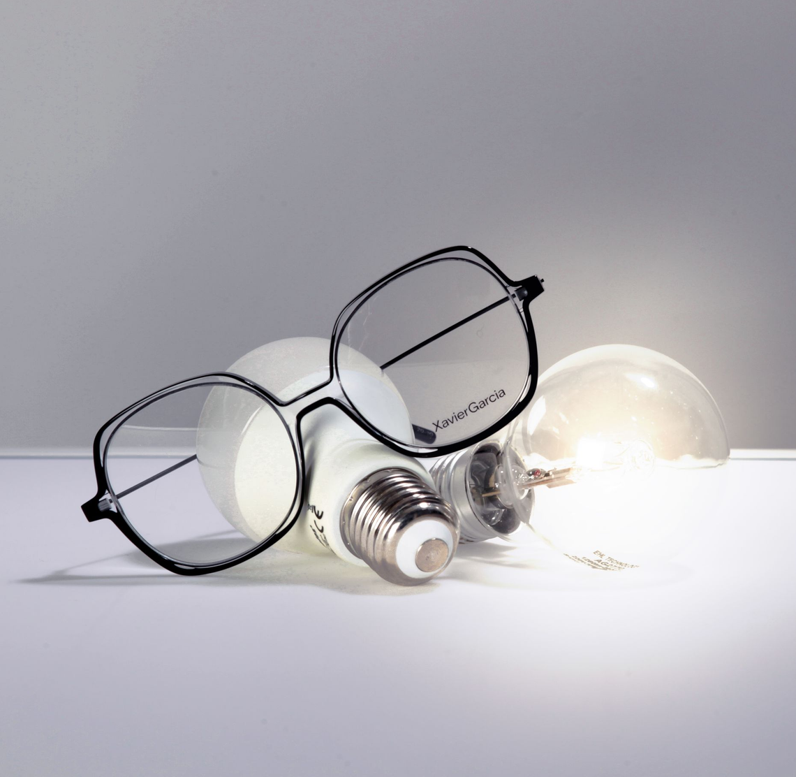 occhiali da vista a Como con montatura nera