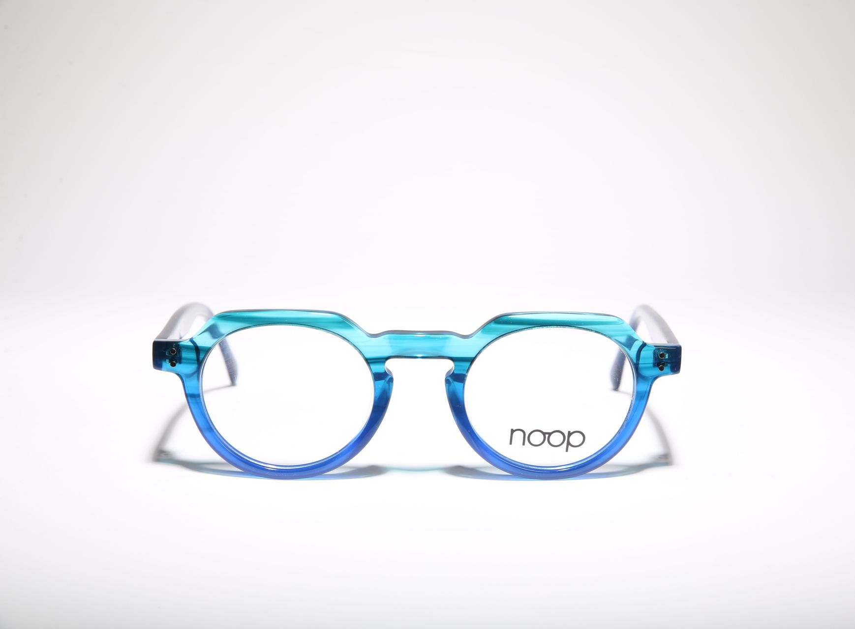 occhiali da vista a Como con montatura azzurra