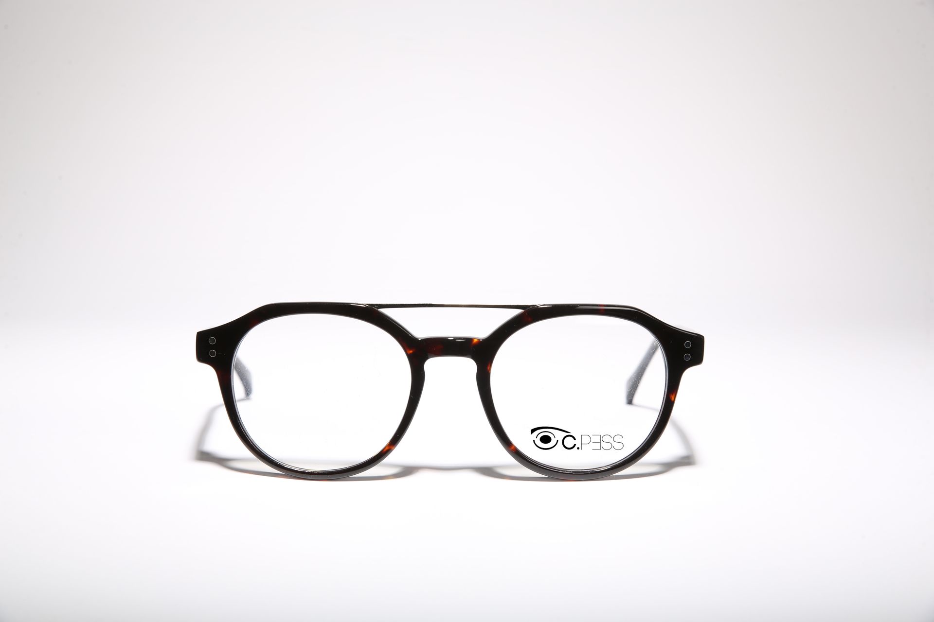 occhiali da vista a Como con montatura nera