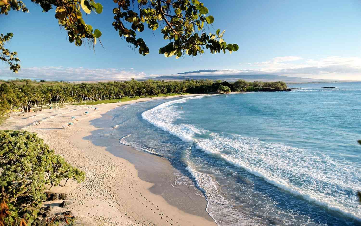 One of the Best Beaches in Hawaii | Car Shipping Hawaii