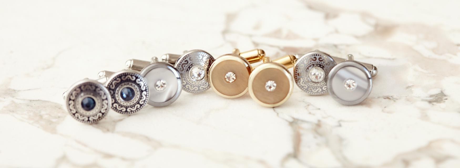 collezioni bottoni sposo