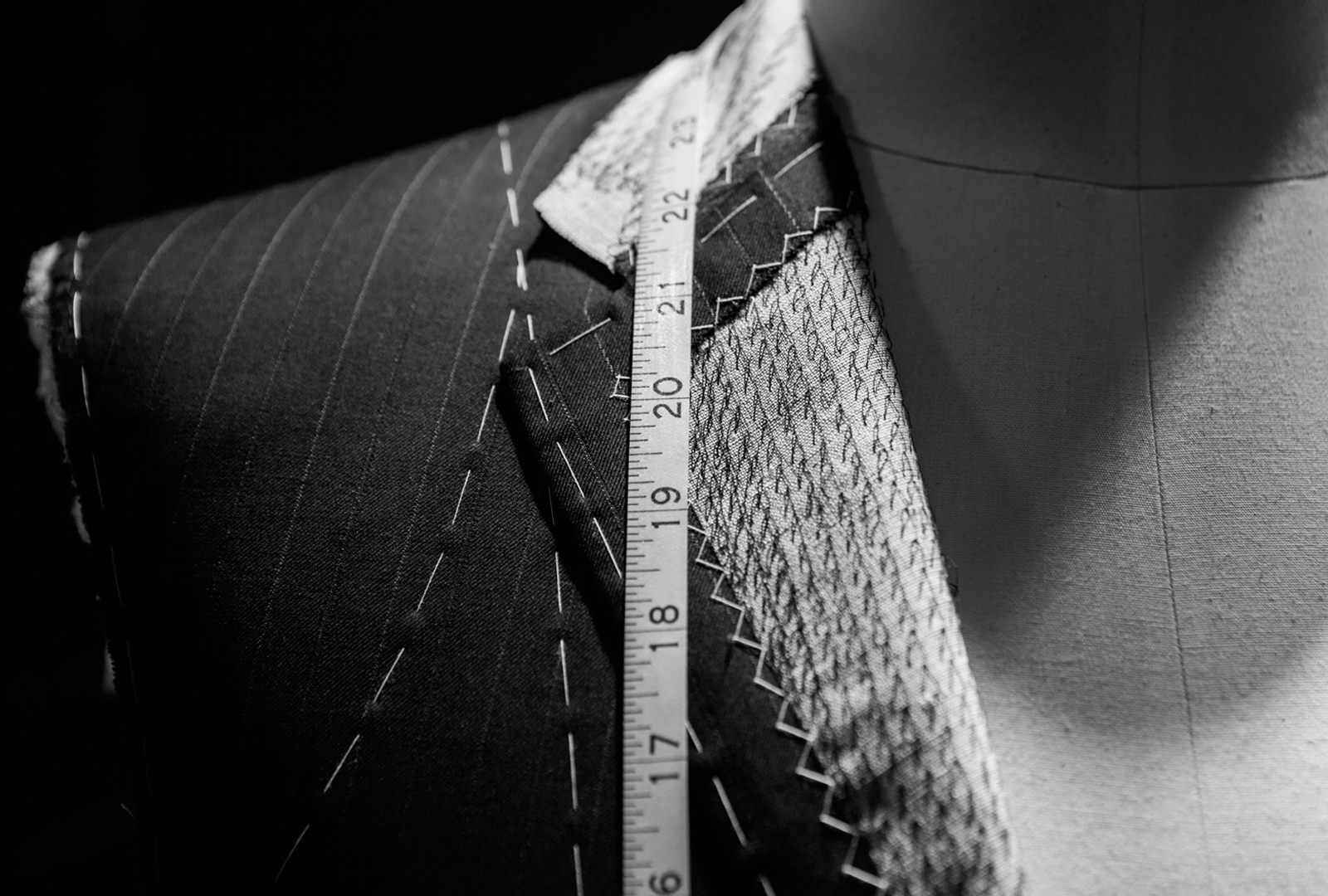 abito cucito su misura