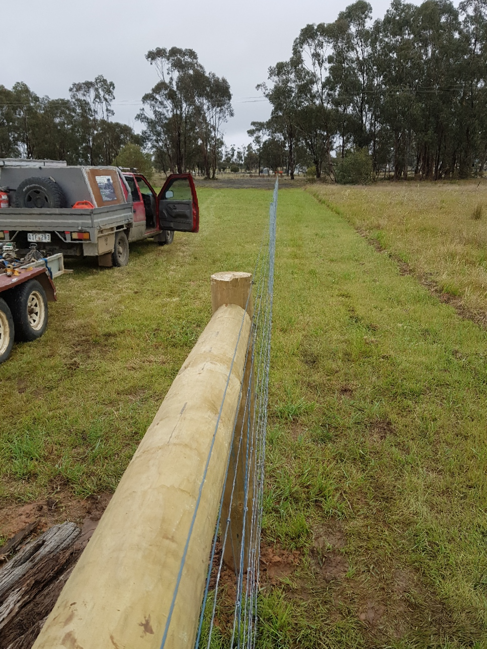 Rural Wire Fencing — Excavators in Wedderburn