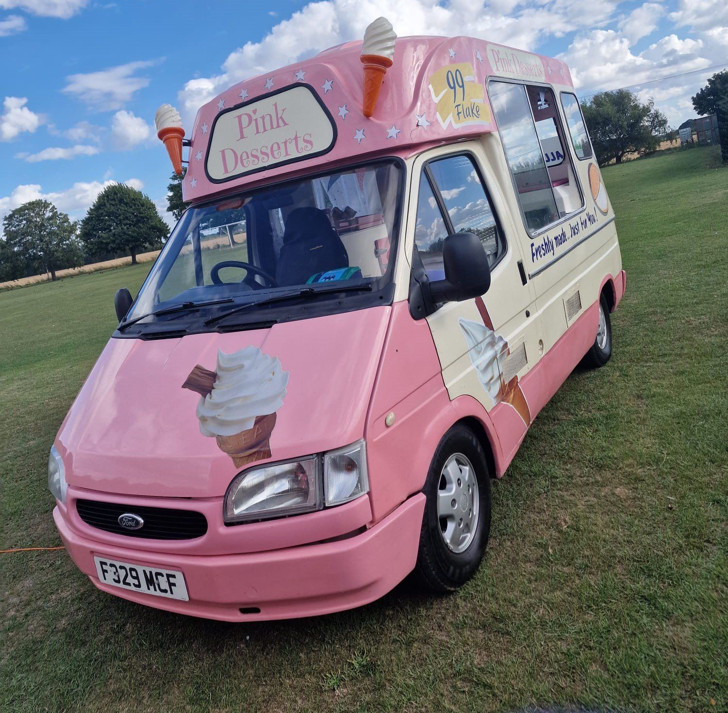 Pink Desserts - Vintage Ice Cream Van Hire - Wedding Ice Cream - Event Catering