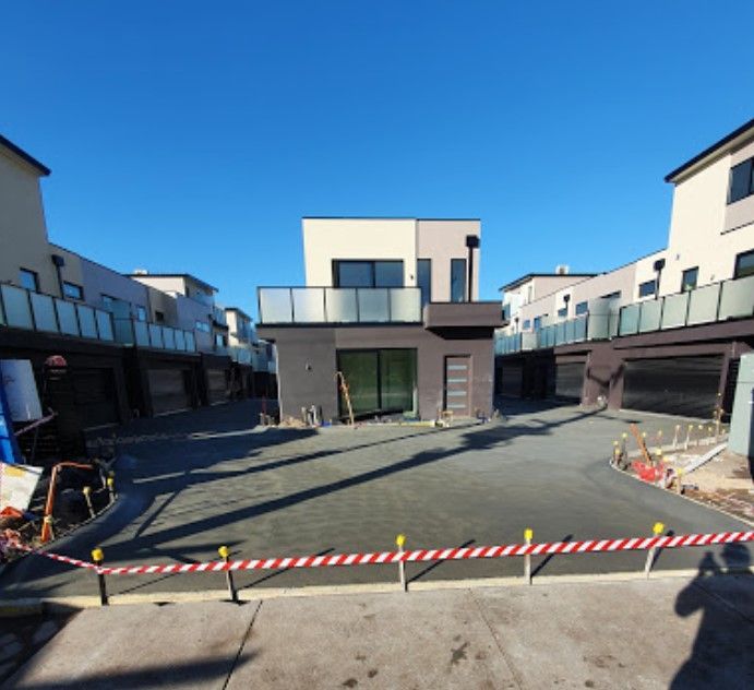 Exposed Aggregate Concrete on Driveway — Dromana, VIC — I.S.M Concreting & Constructions