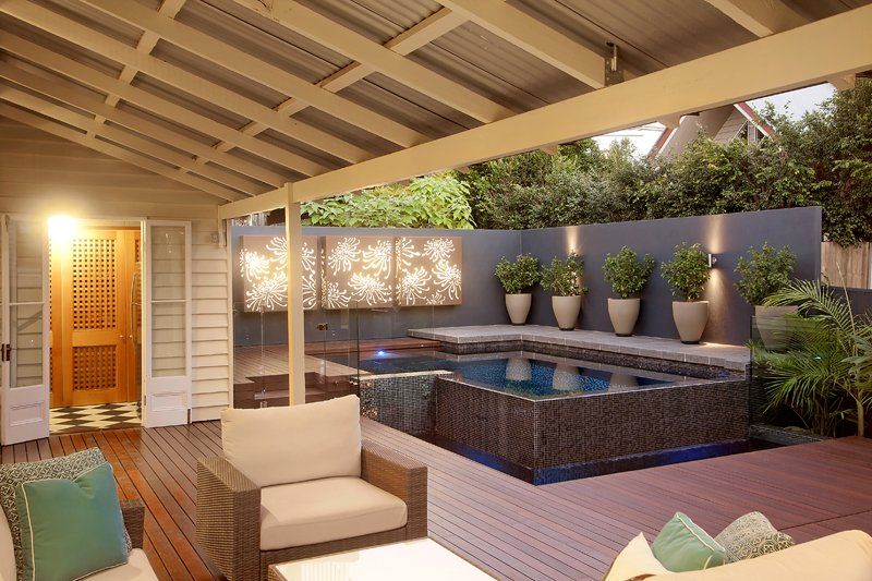 Lighting Features — Brisbane, QLD — Norfolk Pools