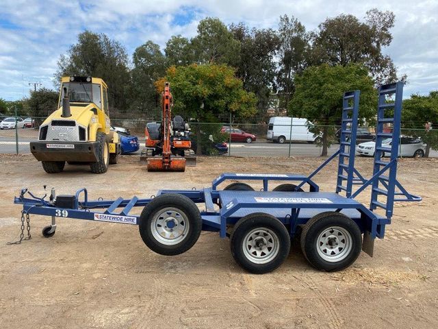 1.7T-Excavator-Trailer