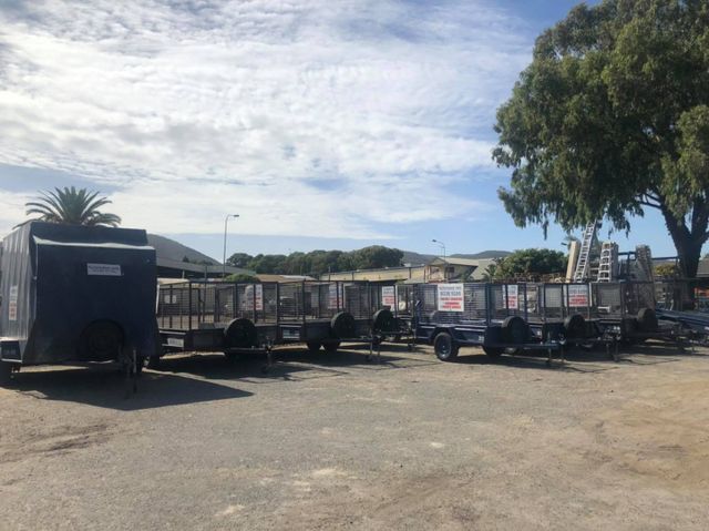 Selection Caged Vehicles