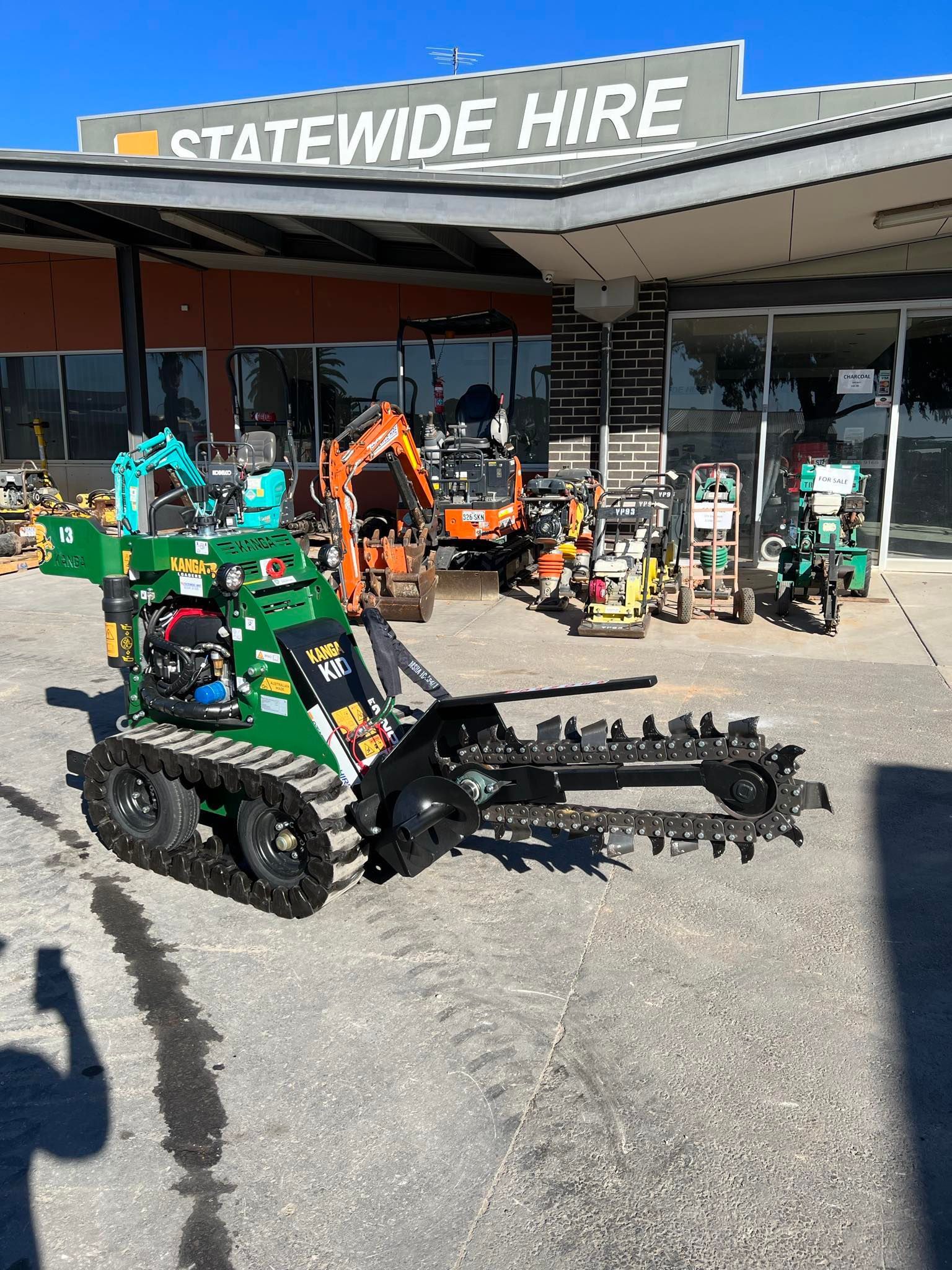 Dingo-Trencher-Hire-Adelaide