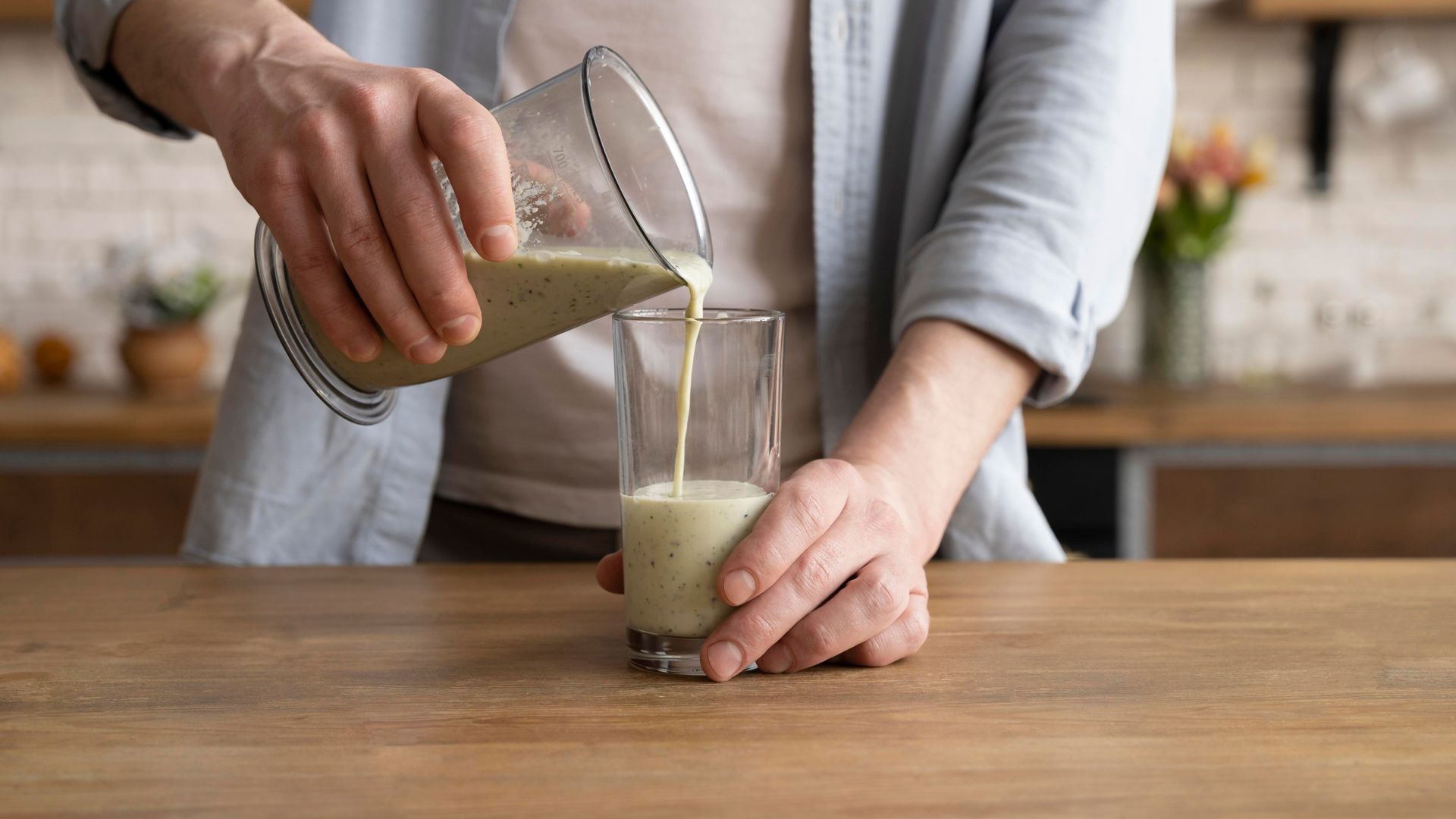Learn what a total diet replacement programme is, how it works and how medically supervised plans