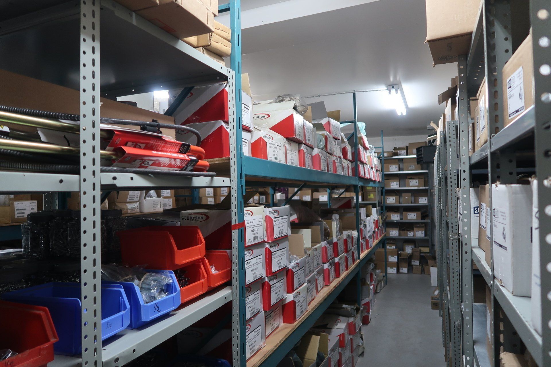 A warehouse filled with lots of shelves and boxes