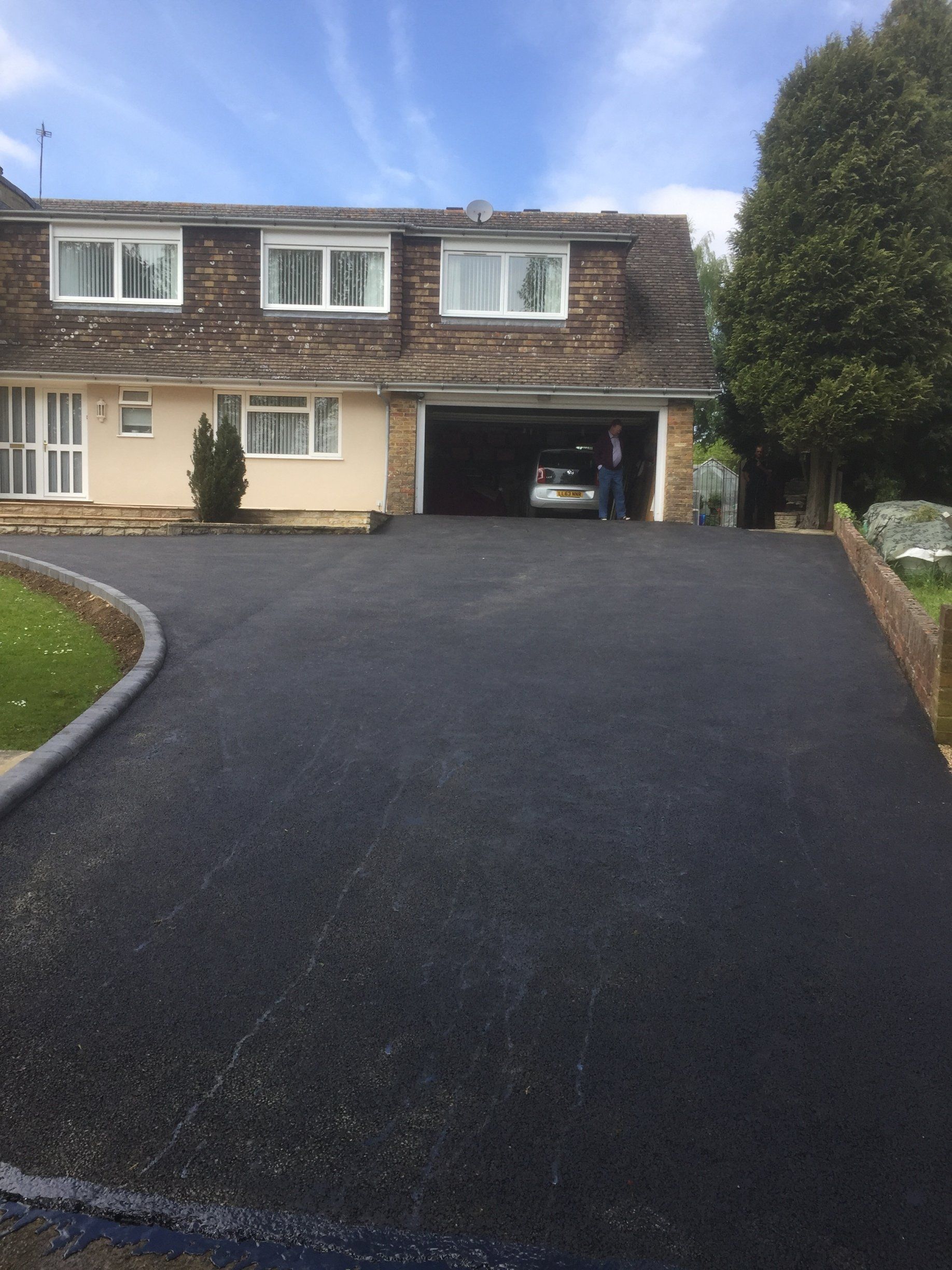 Asphalt finishing