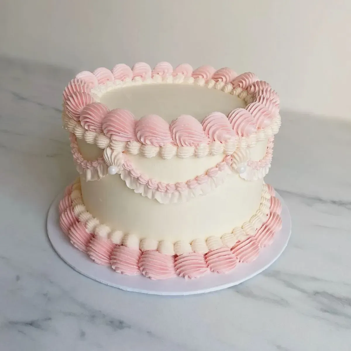 custom cakes delivered in las vegas