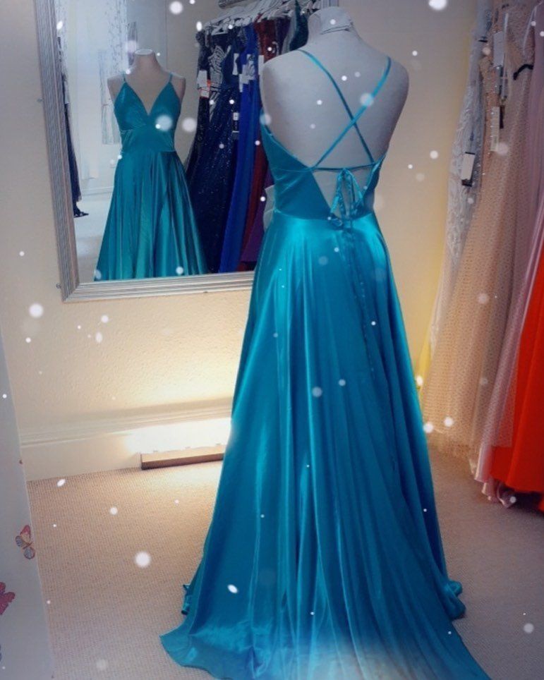 blue prom dress