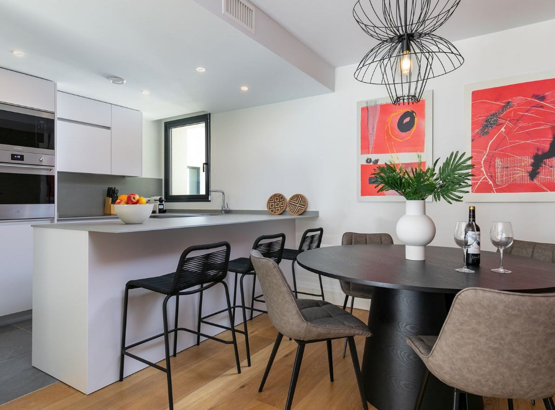 Interiorismo en vivienda de lujo, Barrio Salamanca Madrid, alquiler turístico