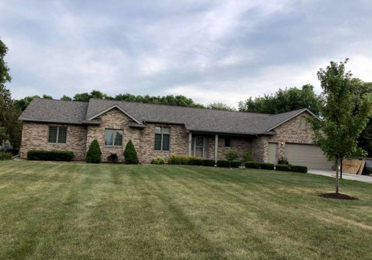 Beautiful Wide House — Morris, IL — Shenberg Construction