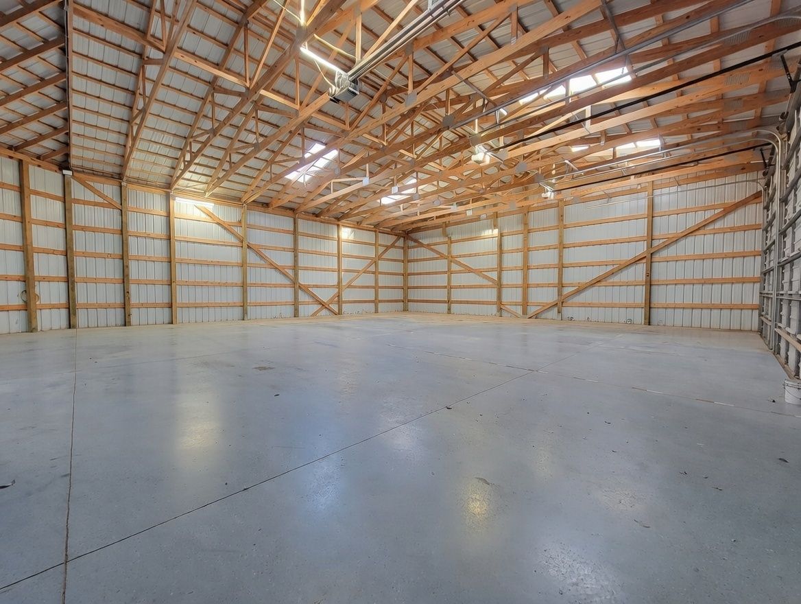 Sand Springs Storage, RV & Boat Storage, 918-297-8080, Spacious Interior , high ceiling, concrete floor, and insulated walls.