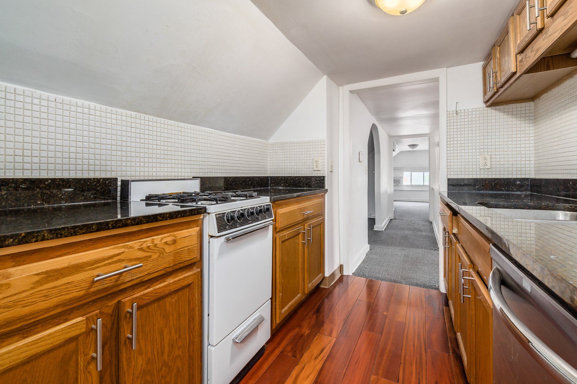 65 E. 4th Ave. - Kitchen 01