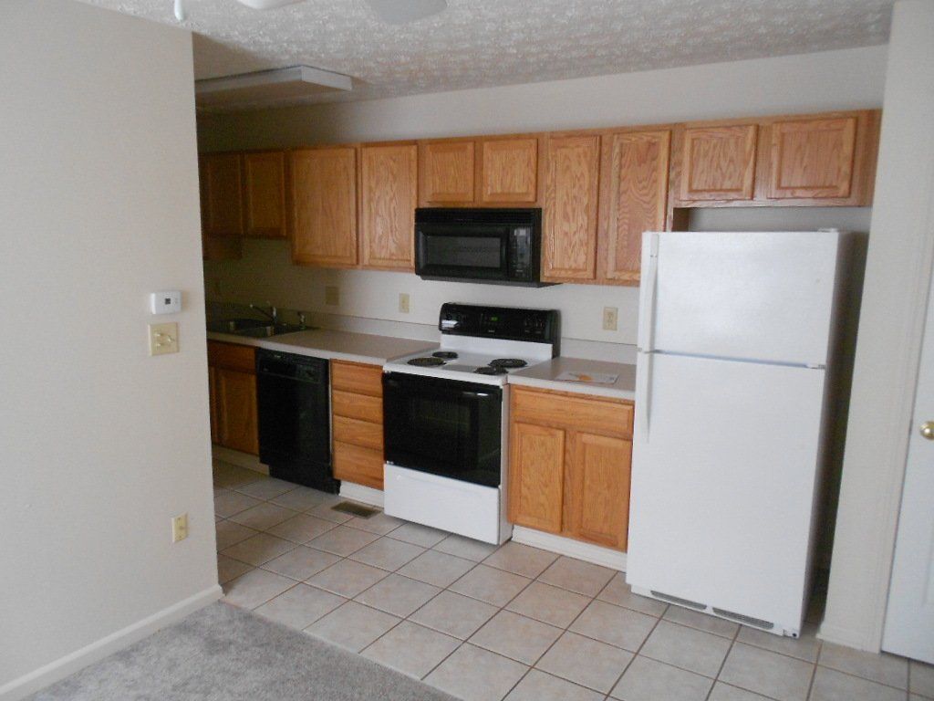 100 E. Norwich interior 16