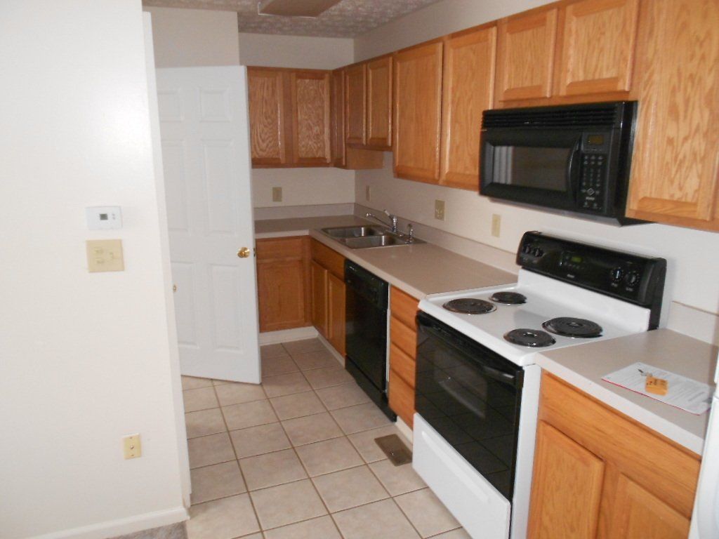 100 E. Norwich interior 14