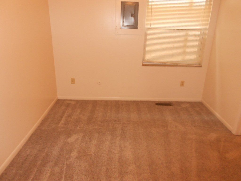 100 E. Norwich interior 10