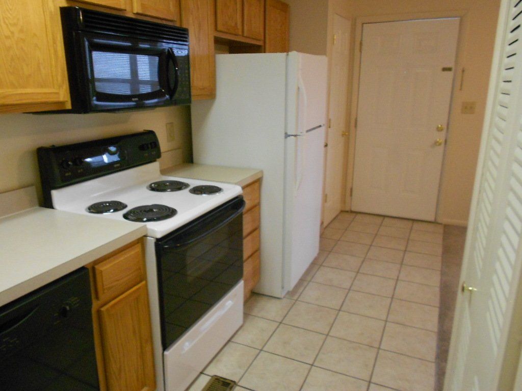 100 E. Norwich interior 9