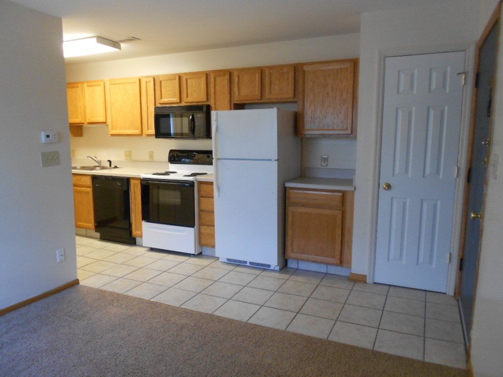 100 E. Norwich interior 5