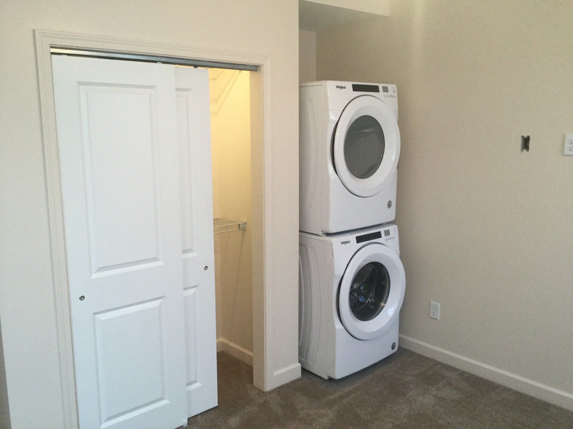 113 E. 11th Ave interior 10