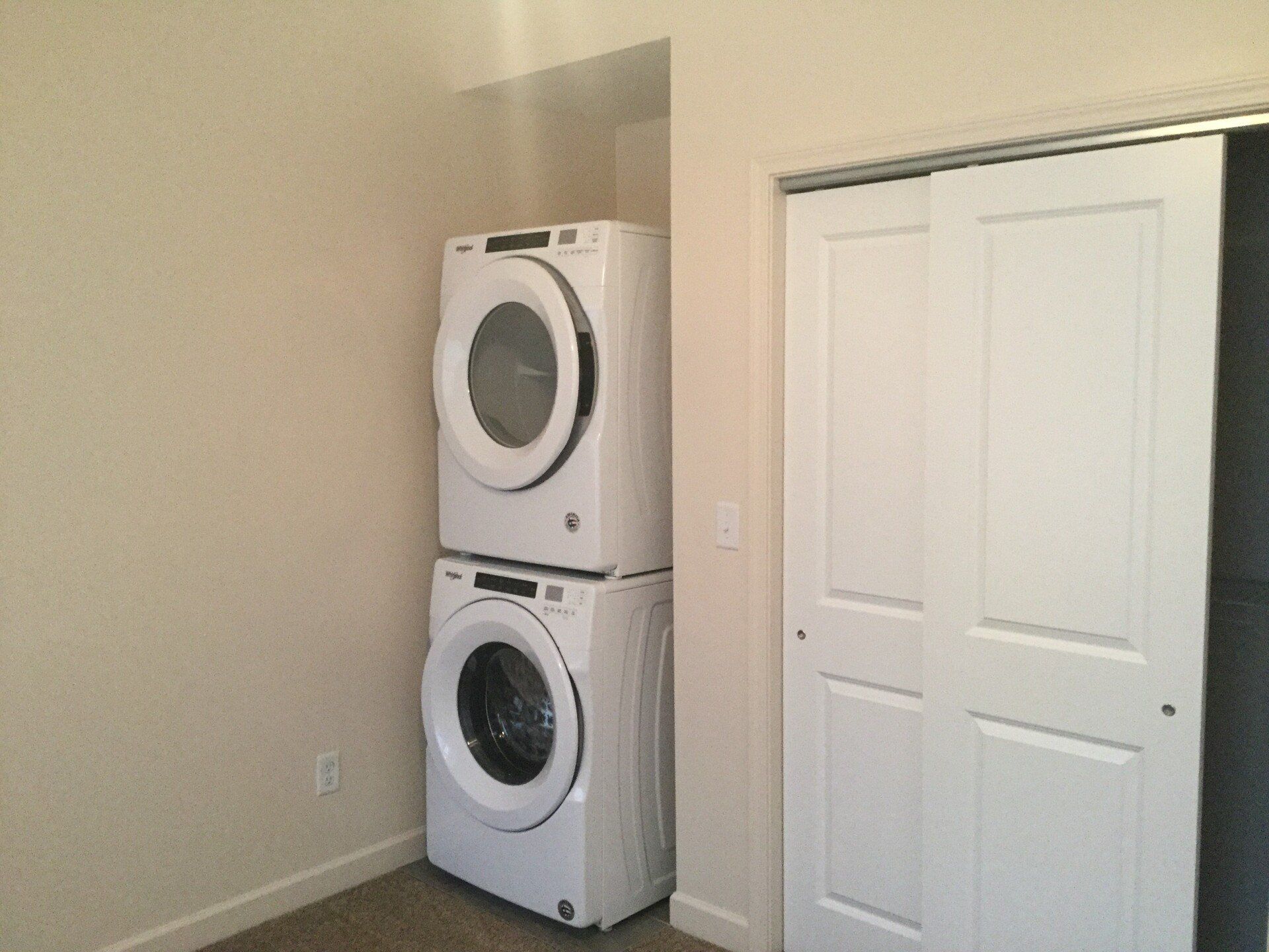 113 E. 11th Ave interior 3