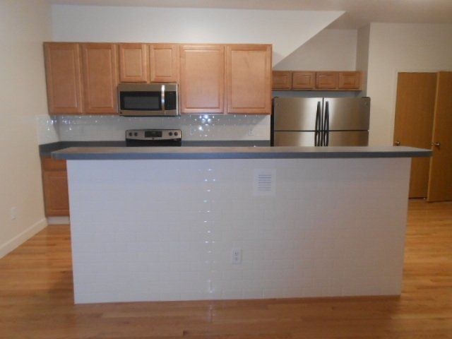 128 E. 11th Ave.- Kitchen 02