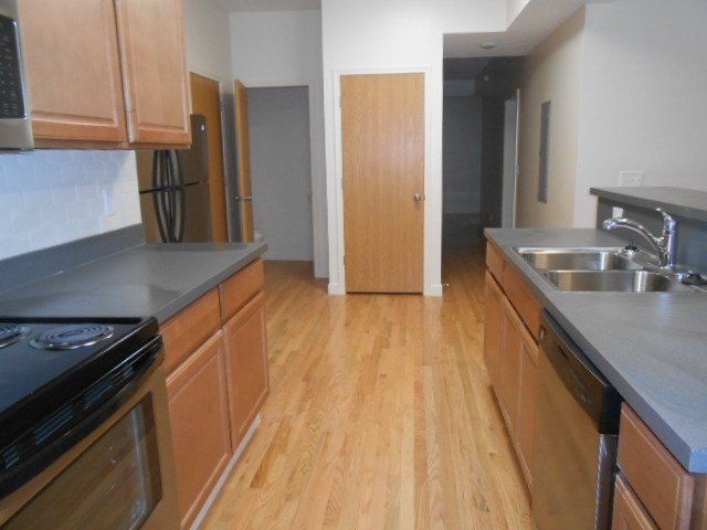 128 E. 11th Ave.- Kitchen 01