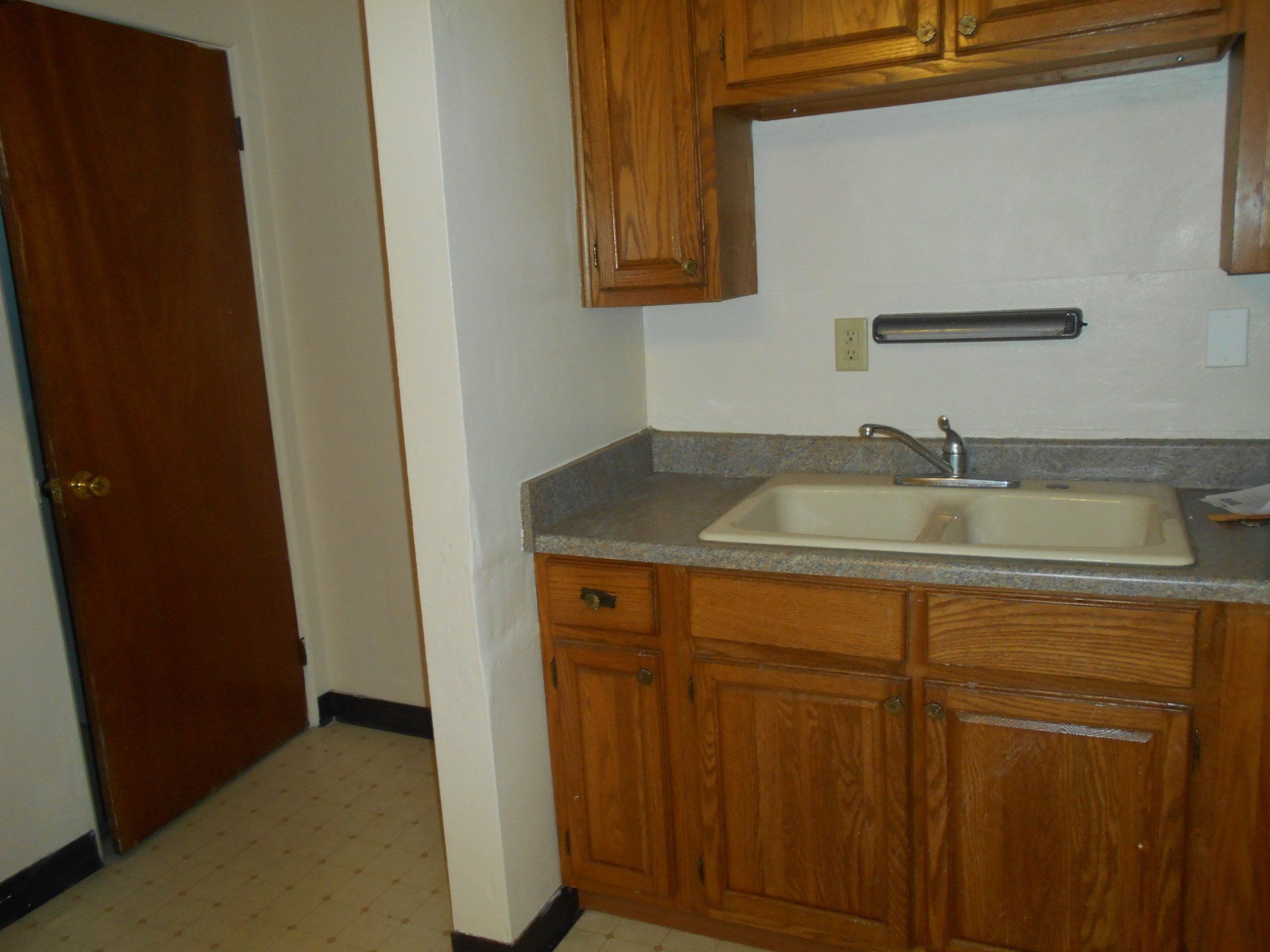 134-136 W. Blake Ave.  Kitchen 02