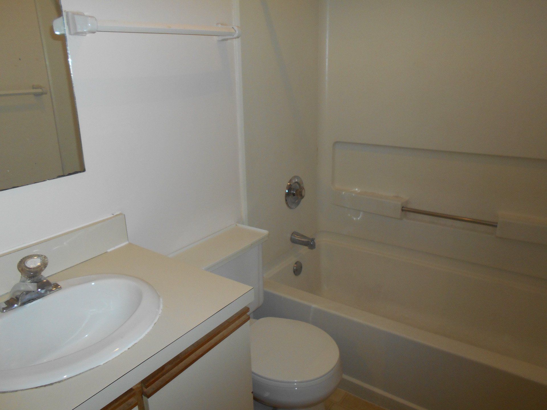 135-137 Chittenden Ave.- Bathroom 01