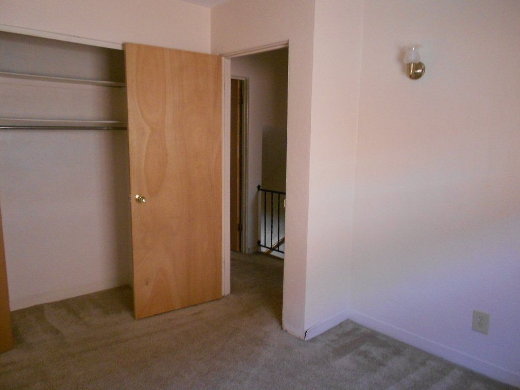 145 King  Ave  - Bedroom 04