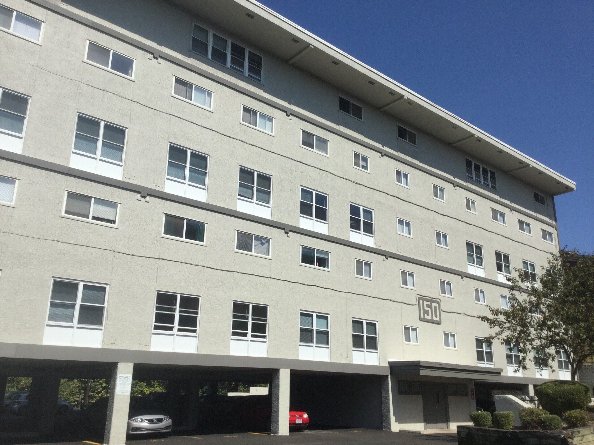 150-161 W. Maynard (Flats)- Exterior