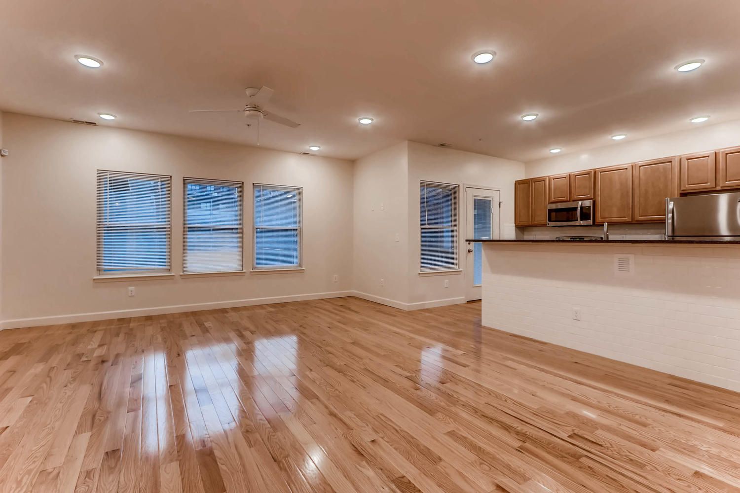 1523-1529 N. Wall St kitchen 5