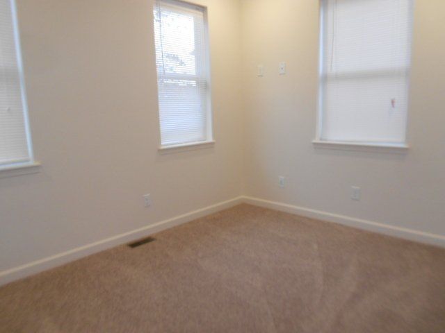 165 E. 13th Ave. Apt. A- Bedroom 03