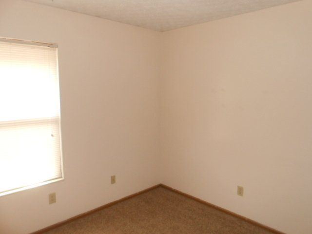 175 E. 13th Ave. Apt. 2A & Apt. 2B- Living Room 01